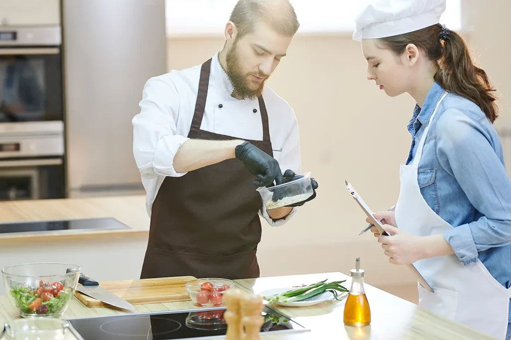 Formacion para equipos de cocina en restaurantes